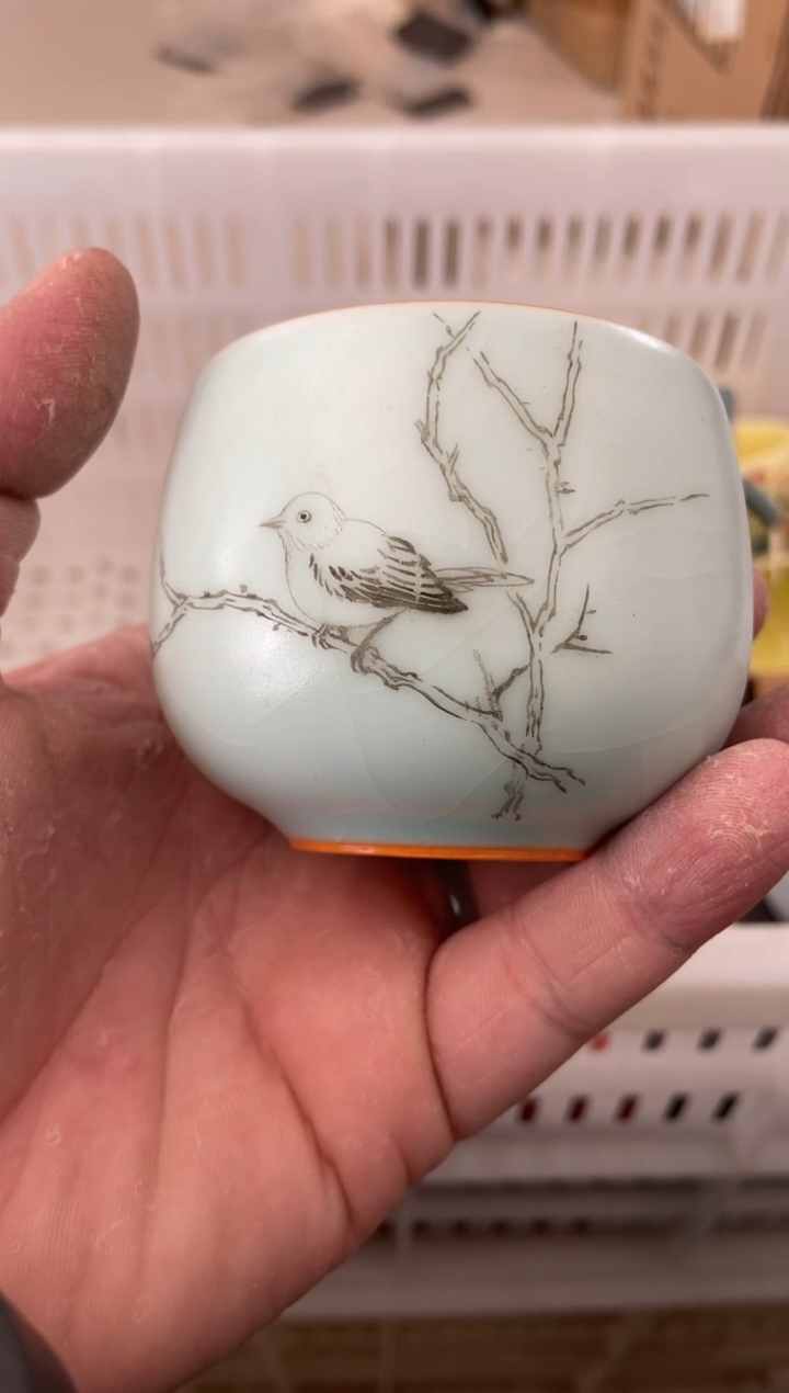 杯无运费险有瑕疵的摄影的产品有使用过的痕迹有点脏介意勿拍