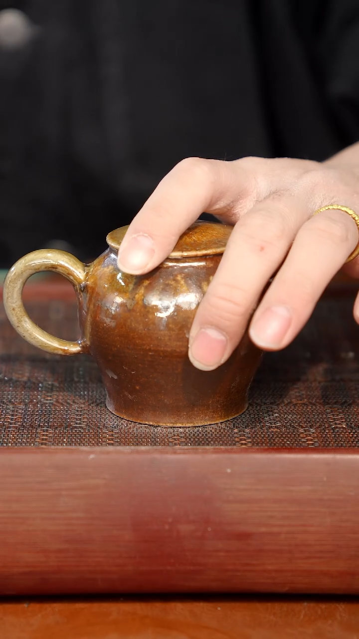 陶瓷奢瓷/瑞寅柴烧茶器（壶）340微瑕