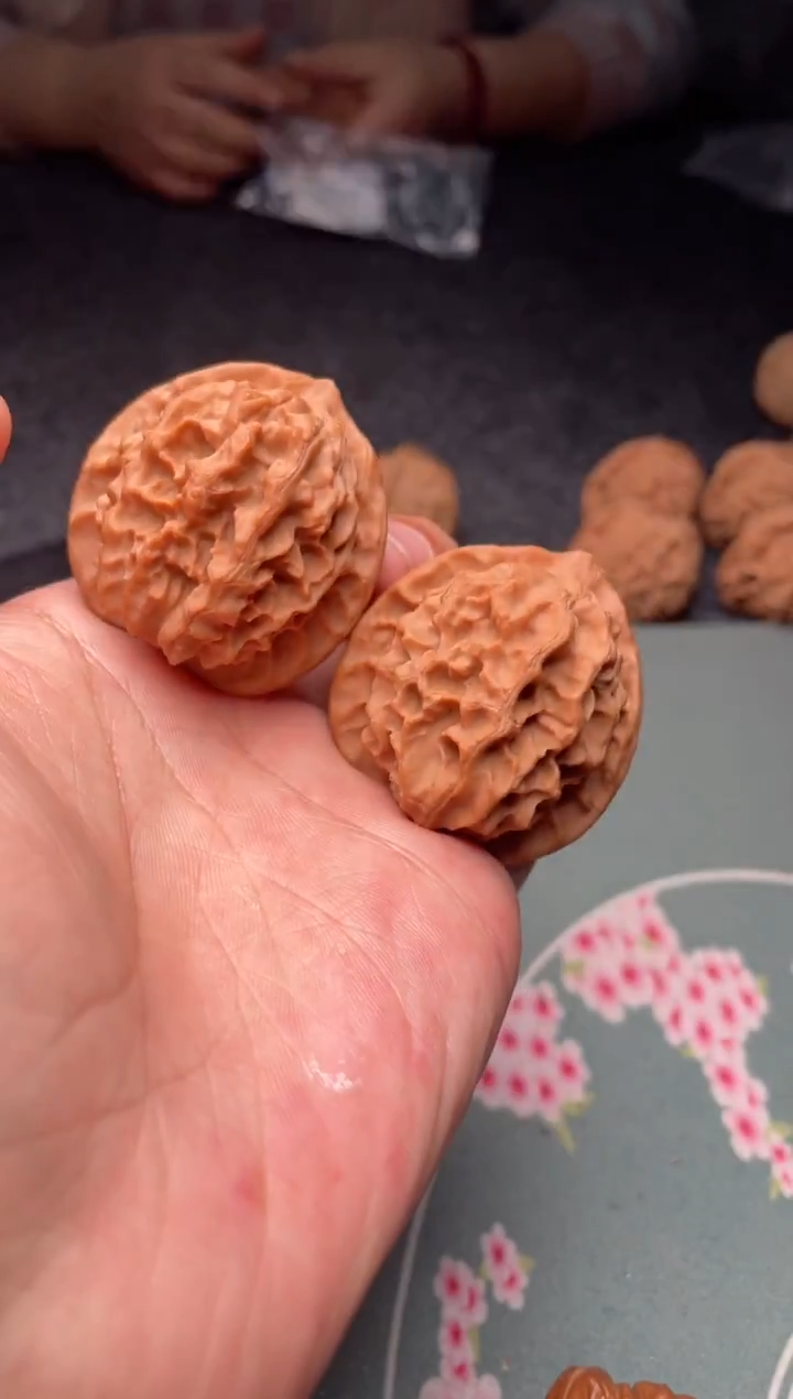 把件文玩核桃a289  龙鳞 41尺