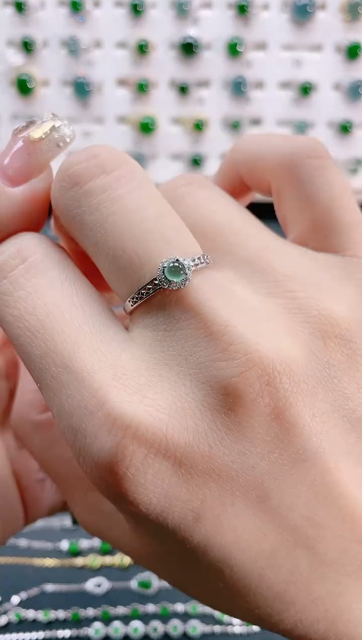 【闪购商品】翡翠戒指银S925镶嵌天然翡翠