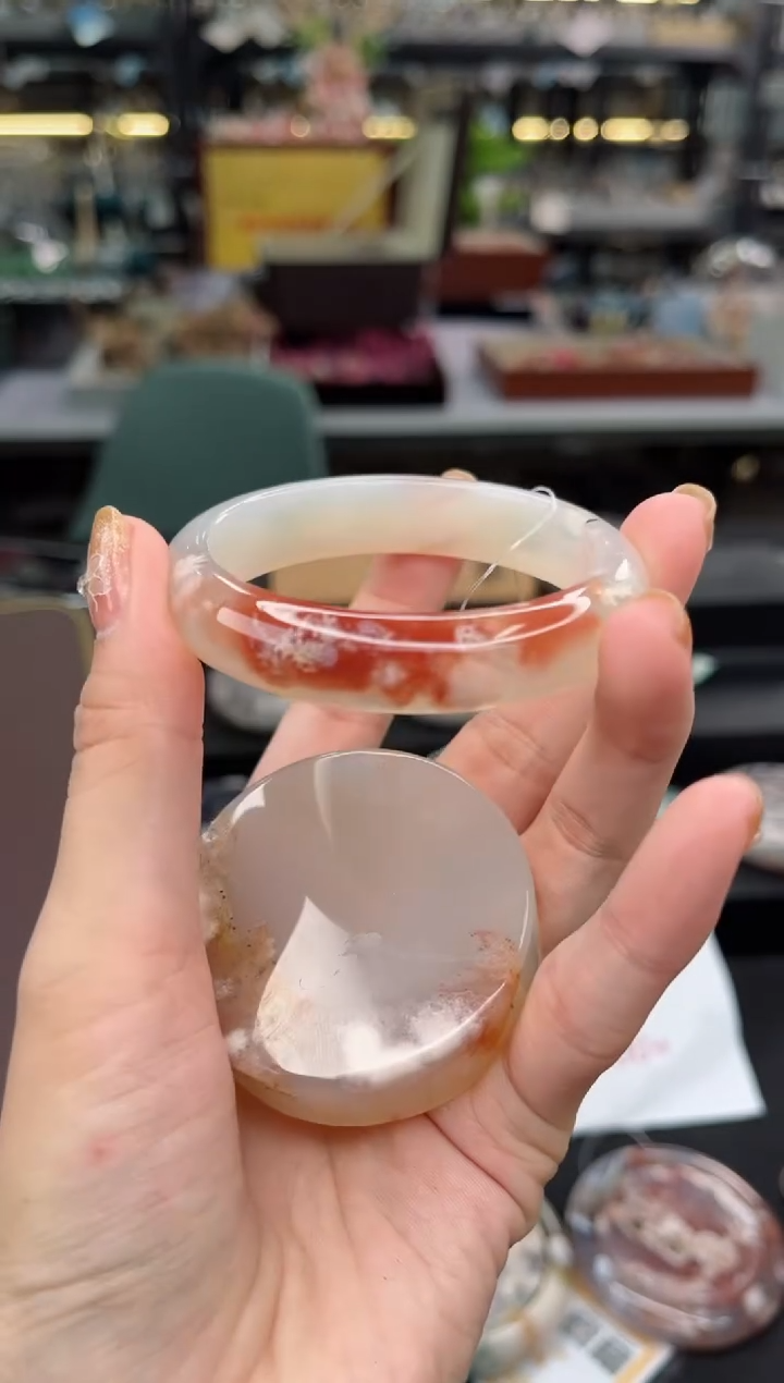 【闪购商品】石英质玉手镯未镶嵌53圈口（赠品镯心）626130