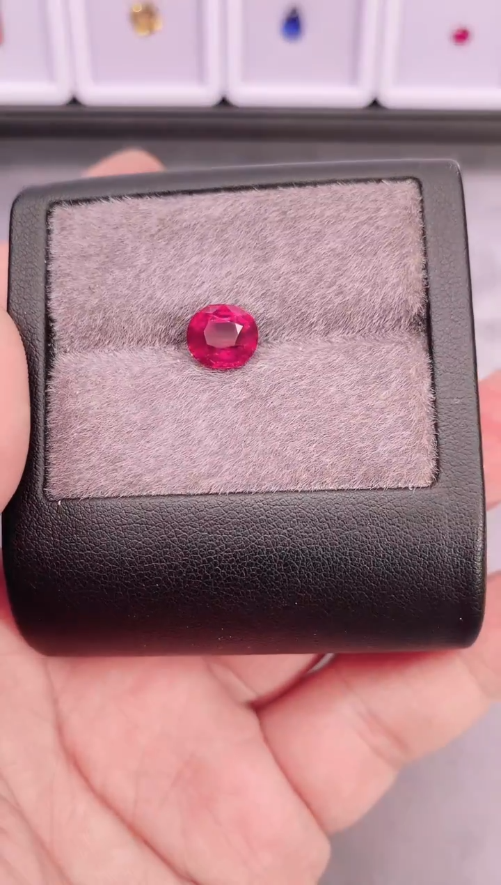 未镶嵌裸石碧玺2.55