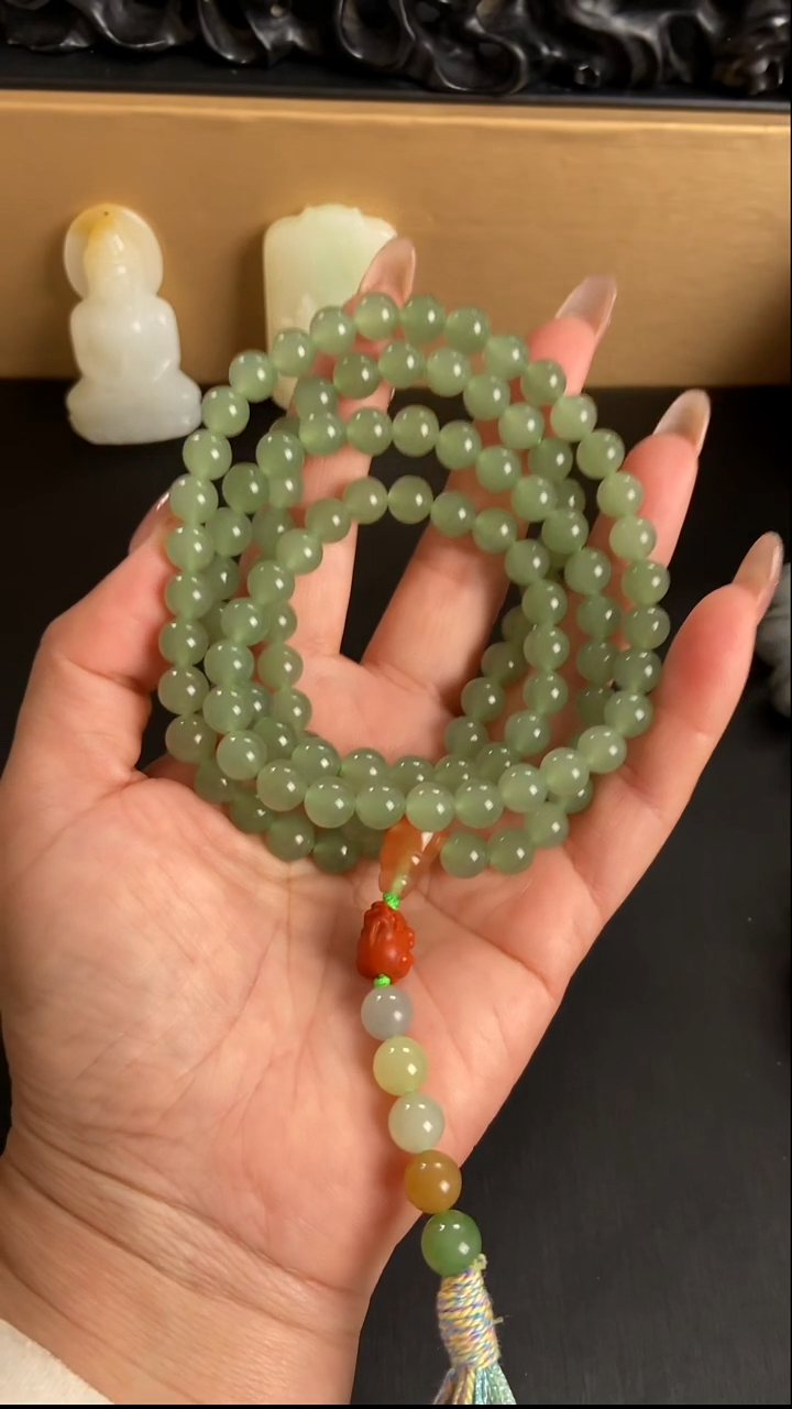 未镶嵌手链和田玉项链