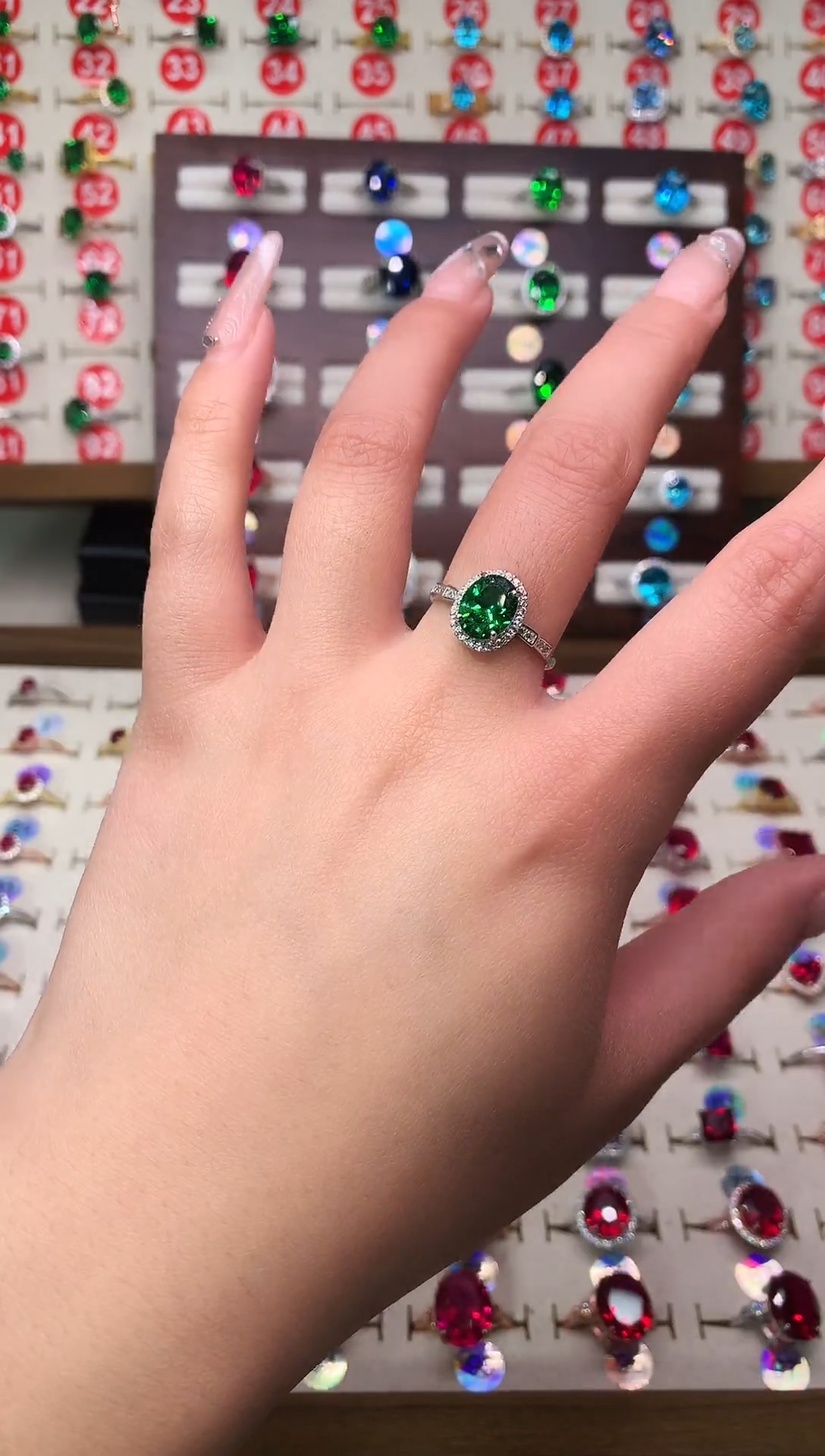 银S925镶嵌透辉石戒指7*9 银托