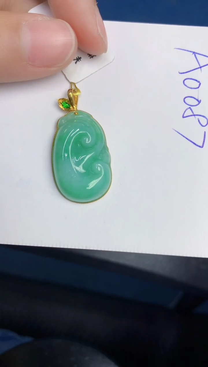 【闪购商品】翡翠颈饰18K金镶嵌00000000000