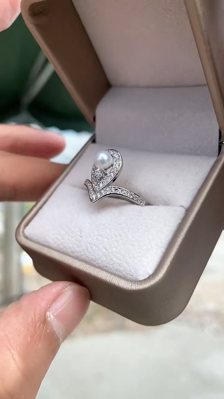 【闪购商品】淡水珍珠戒指未镶嵌极强光孔雀翎