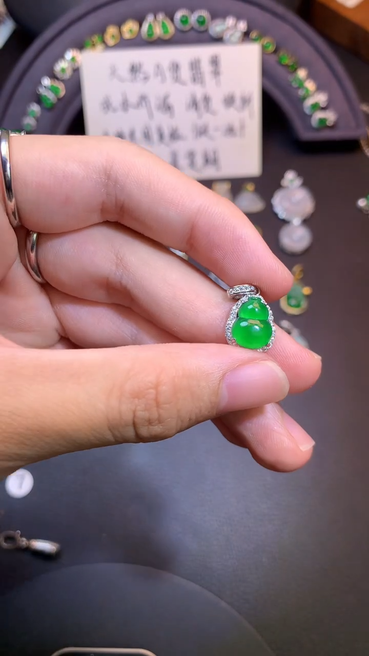 吊坠(不含链)银S925镶嵌翡翠1