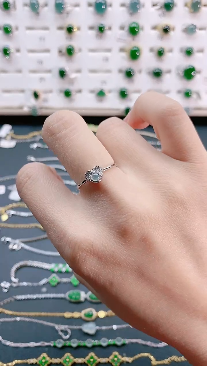 【闪购商品】翡翠戒指银S925镶嵌天然翡翠