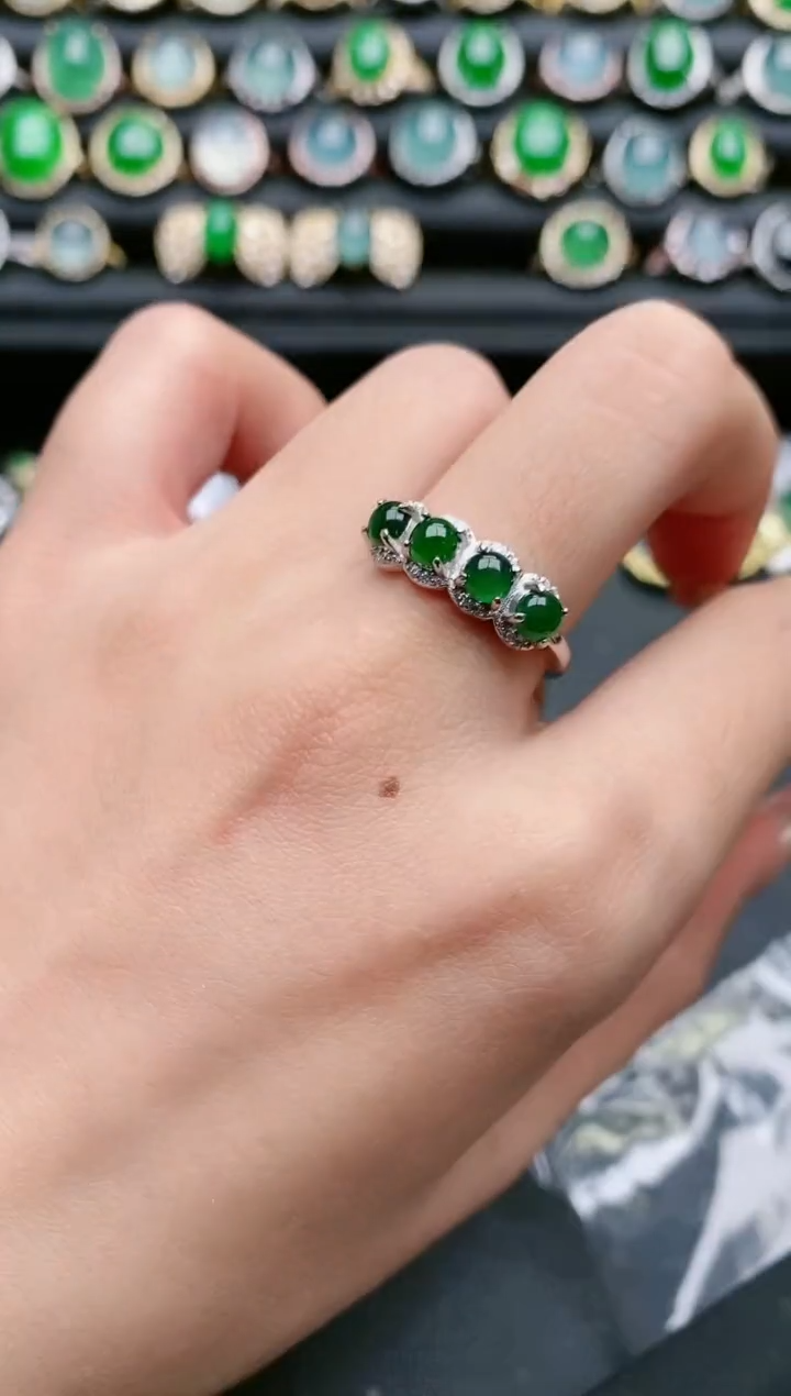 【闪购商品】翡翠戒指银S925镶嵌11111111
