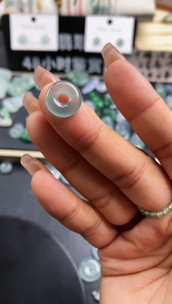 翡翠裸石甜甜圈168定向 美少女壮士.