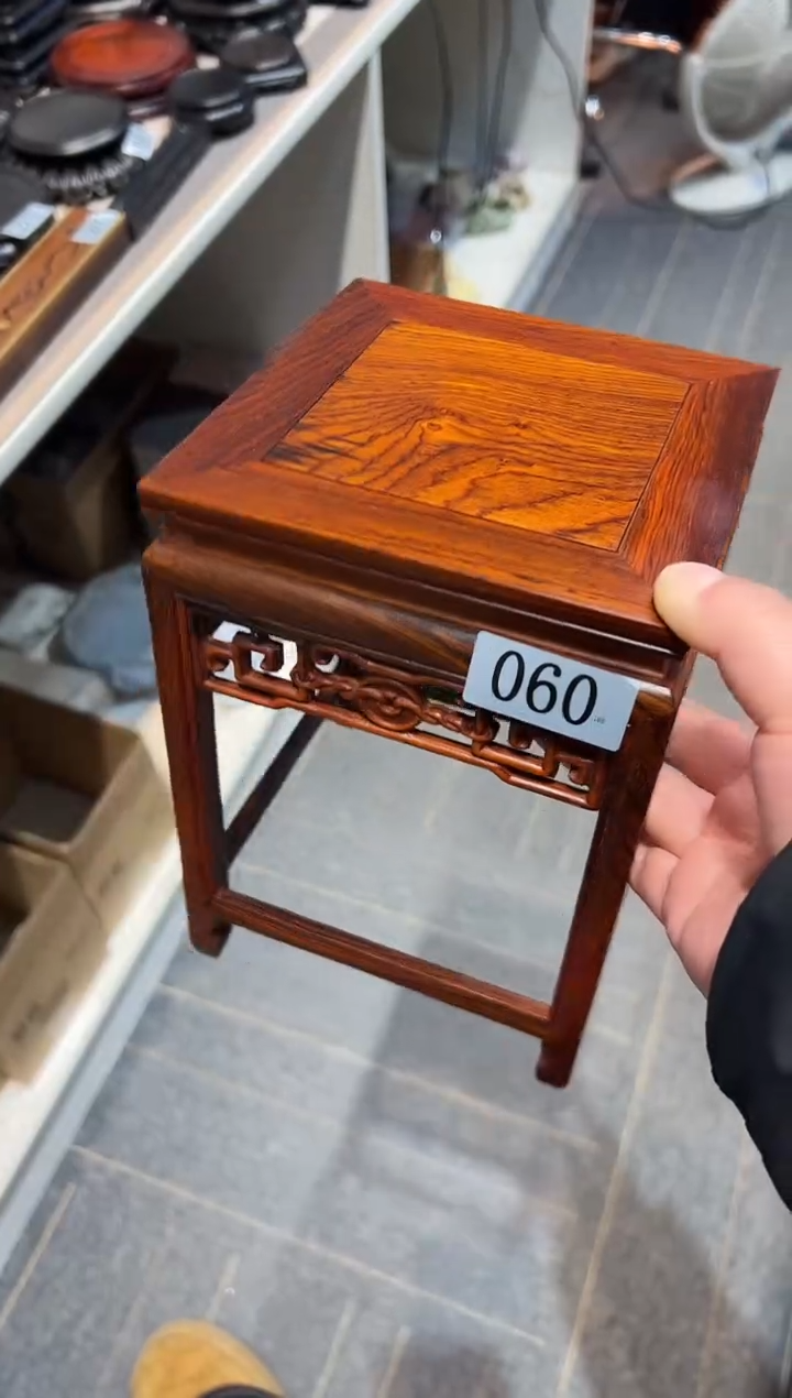 【闪购商品】红酸枝木类端景台工艺品底座