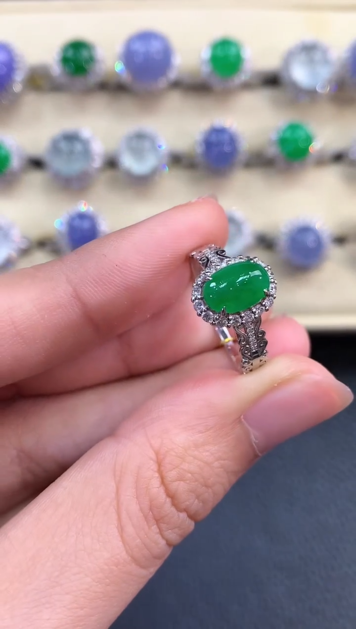 【闪购商品】翡翠戒指18K金镶嵌B95   