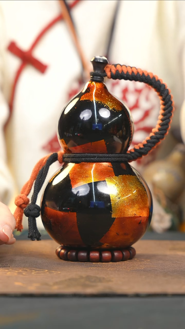 【闪购商品】WE180漆艺酒葫芦不包手串及旋转底座