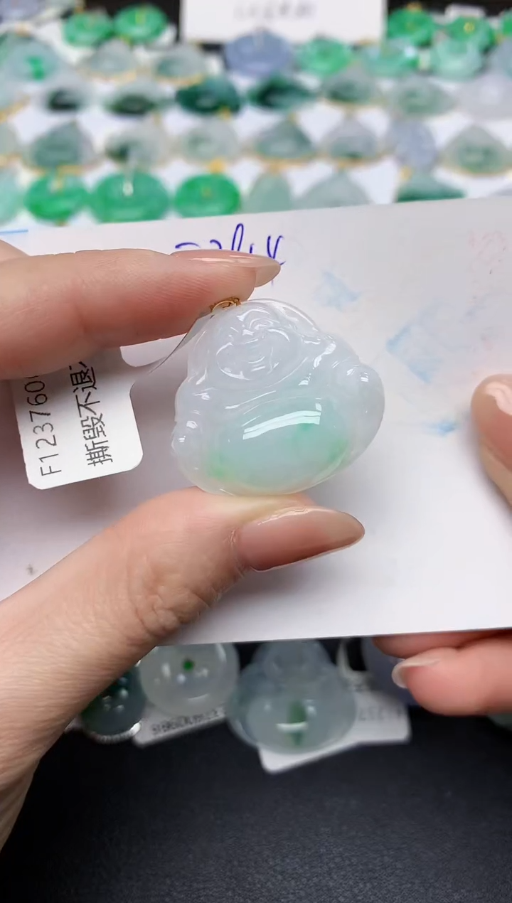 颈饰18K金镶嵌翡翠天然缅甸A货翡翠百元以上9元证书费自理