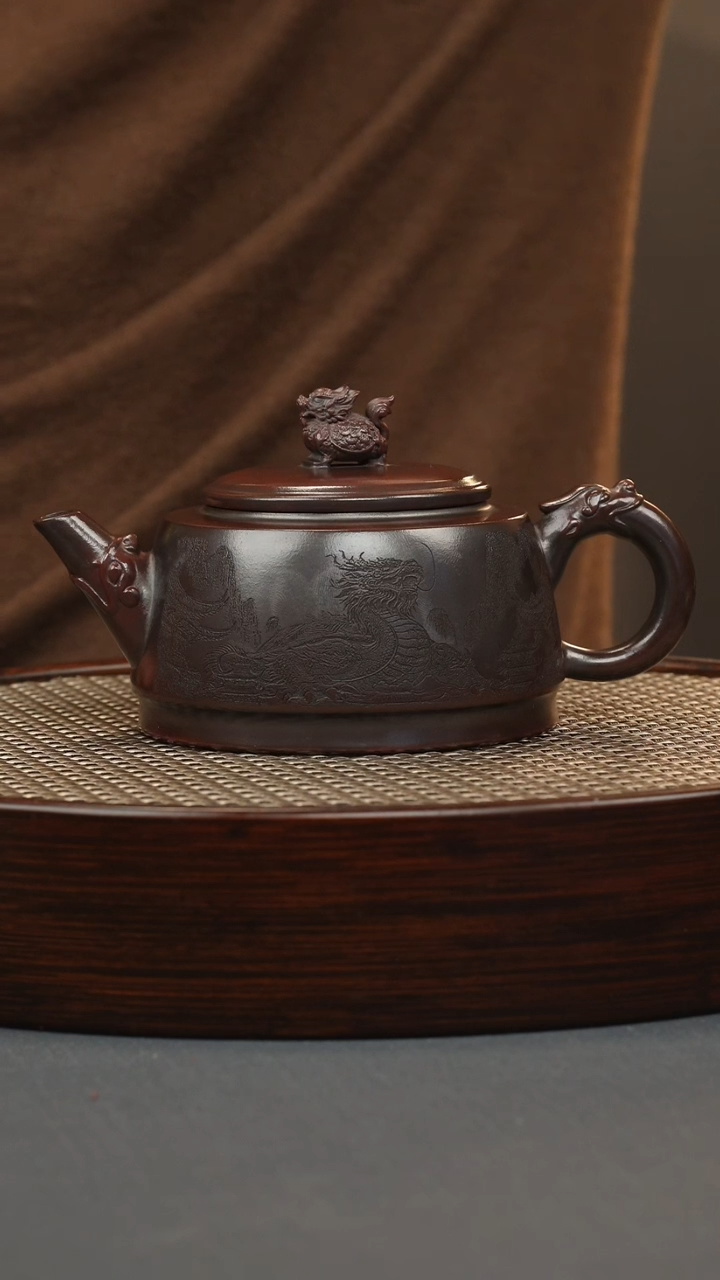 【闪购商品】紫砂茶壶古红泥 龙龟壶 刻绘