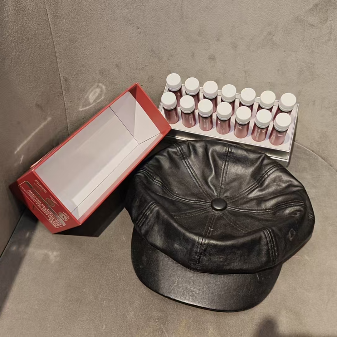 9750小众设计潮牌买手店女款女装帽