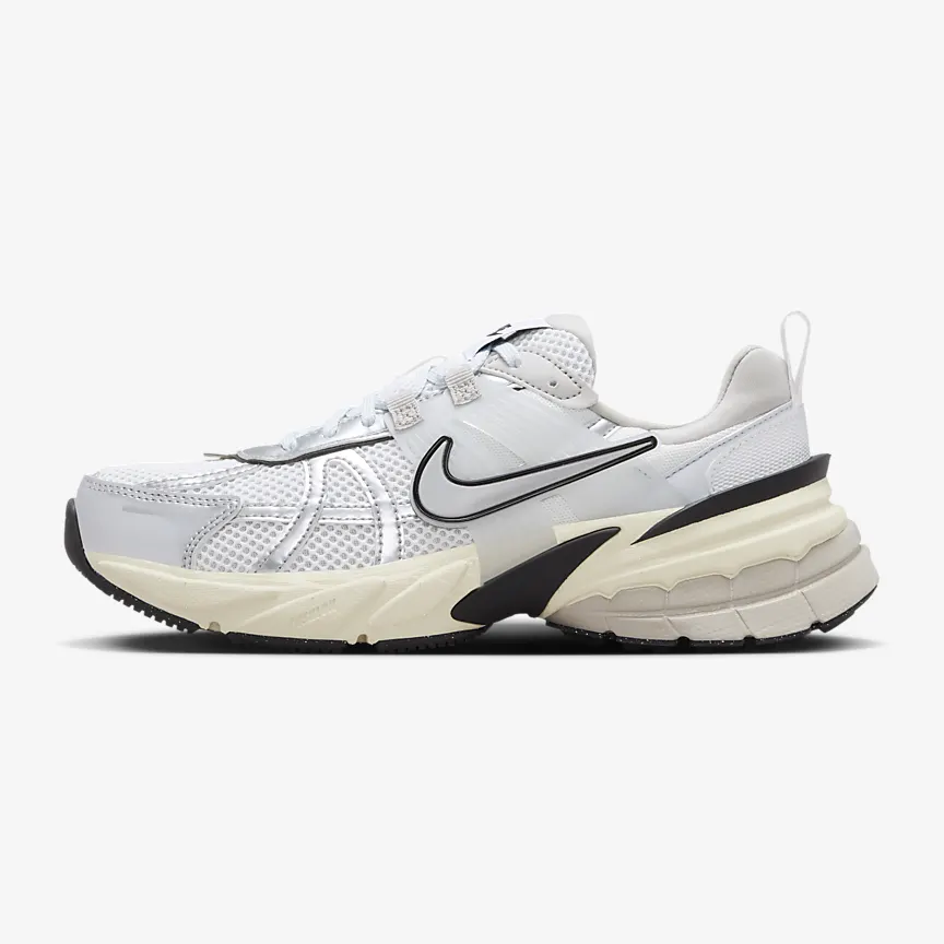 耐克/NIKE运动鞋V2KRun减震防滑低帮跑步鞋女FD0736100