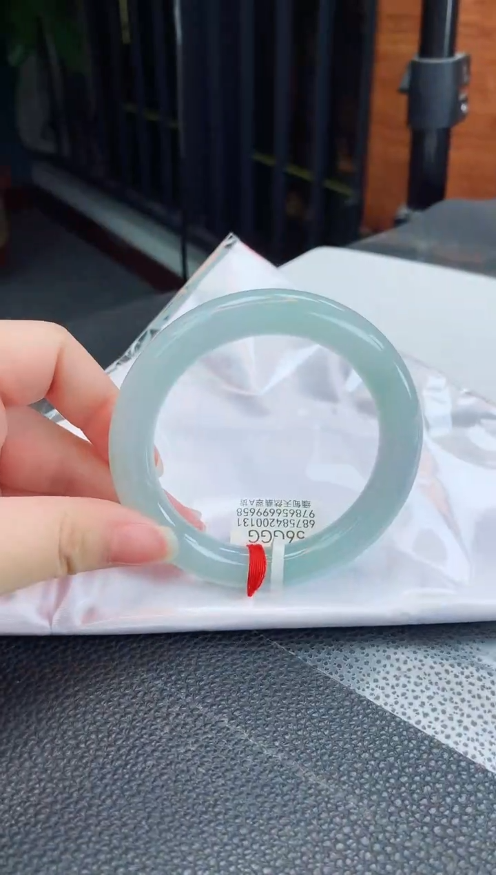 【闪购商品】翡翠手镯未镶嵌缅甸天然翡翠A货手镯