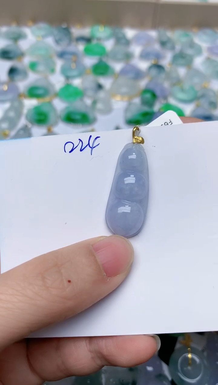 【闪购商品】翡翠颈饰18K金镶嵌天然翡翠A货    224