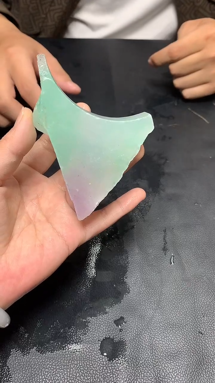 玉冰春彩边角毛坯