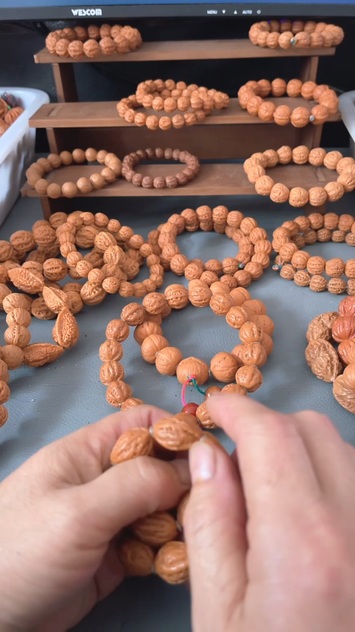 【闪购商品】文玩核桃吊坠文玩手串