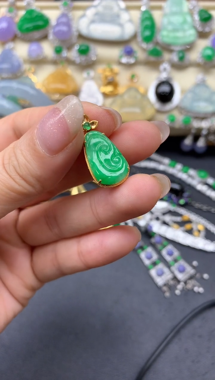 【闪购商品】翡翠颈饰18K金镶嵌223-中国好珍宝