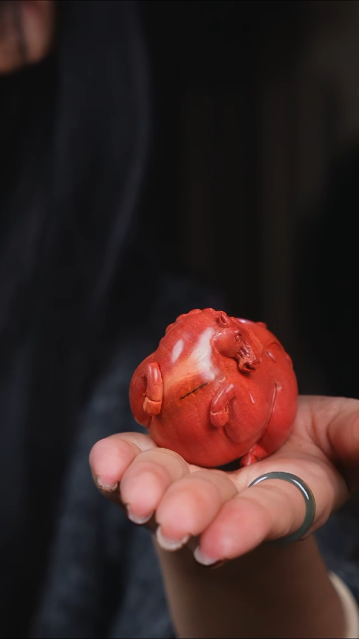 荔枝木把件SG036微瑕唐马