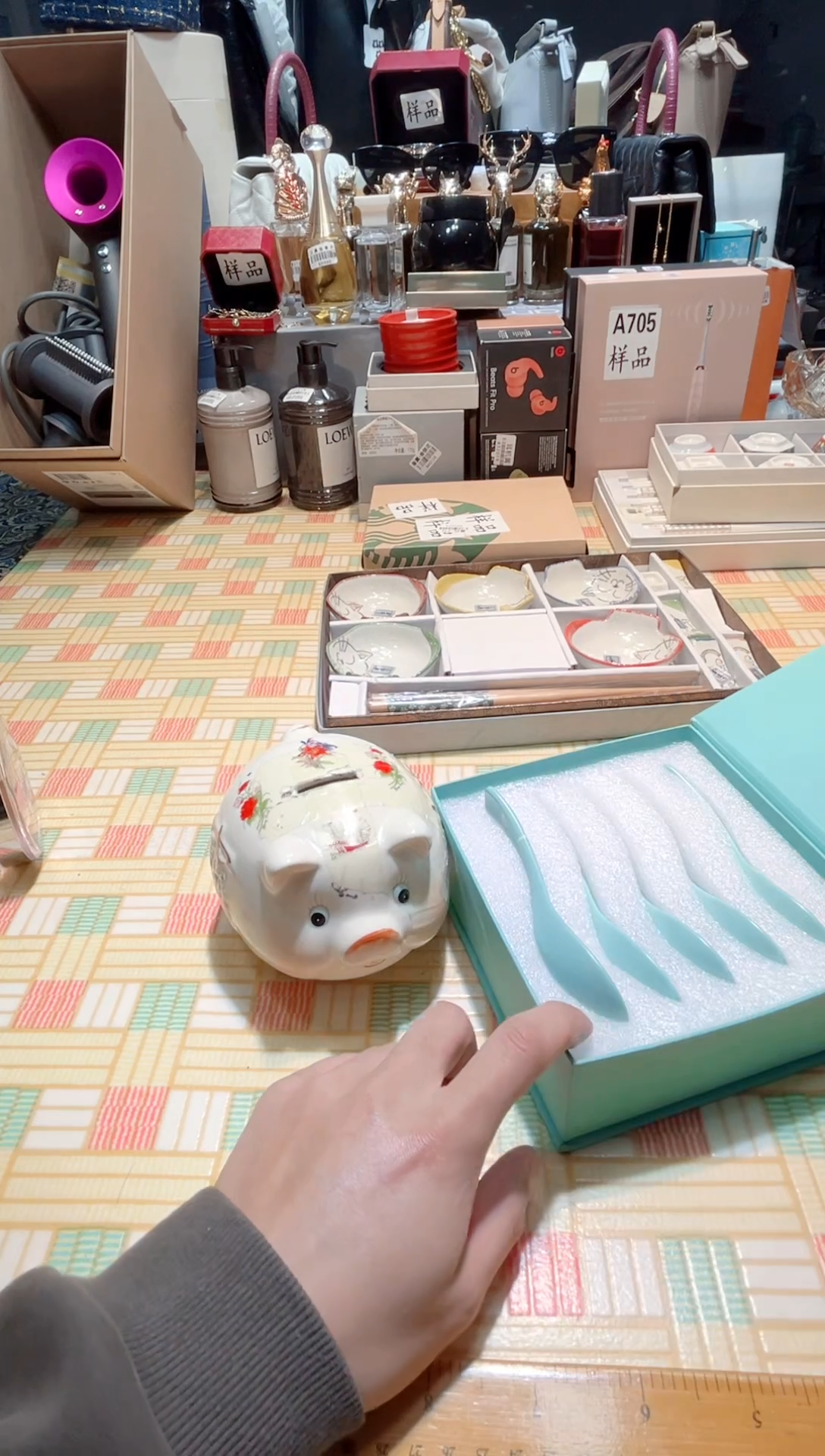 瓷片瓷器 库房到期 全部地板价@@1