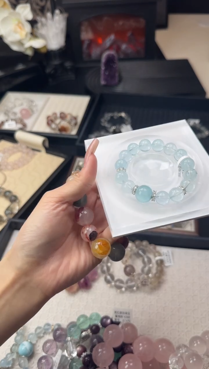 水晶手链未镶嵌天然水晶 多样性发其一