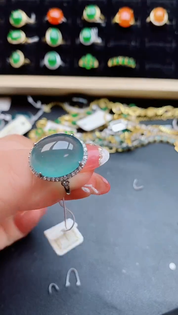 【闪购商品】翡翠戒指银S925镶嵌5080