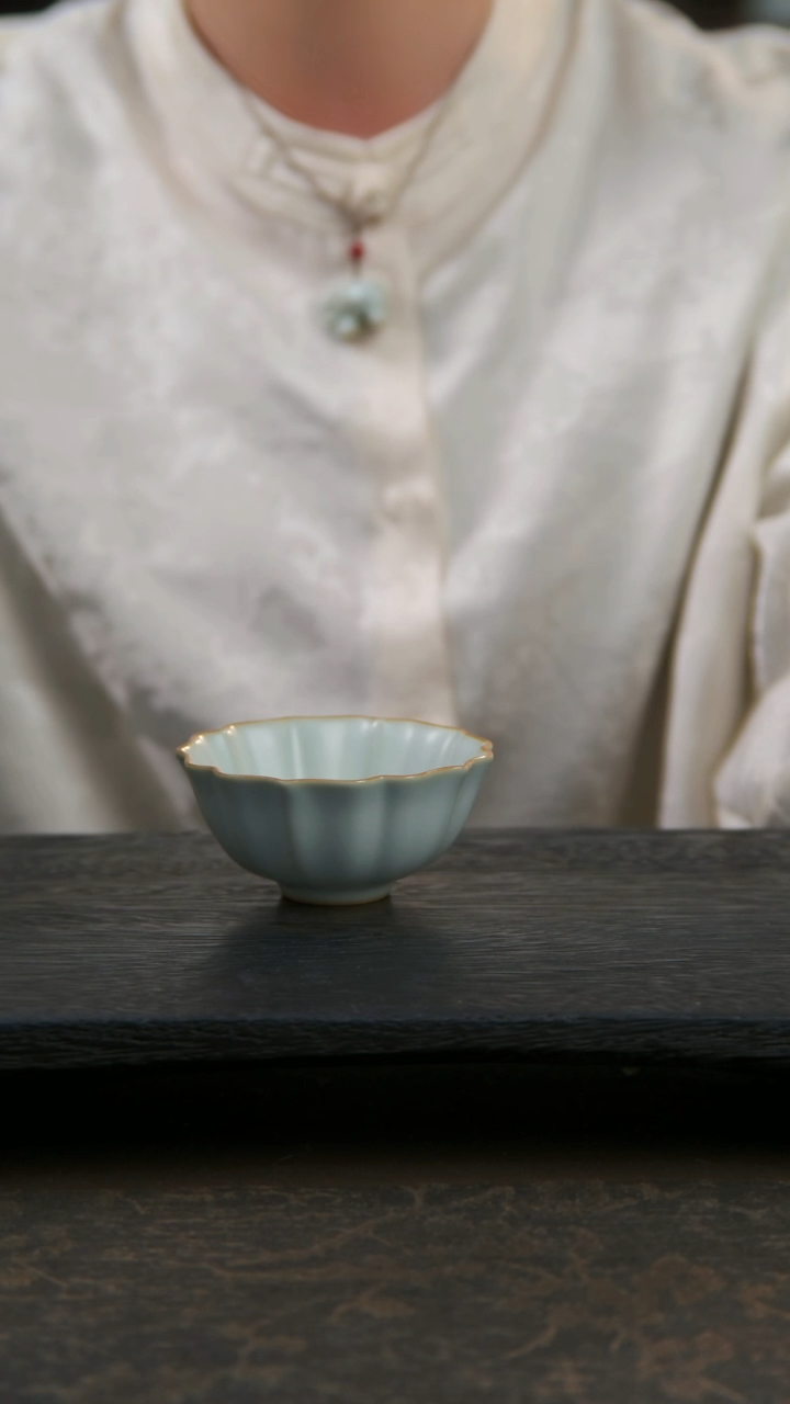 【闪购商品】杯荷瓣杯1只（默认开片）