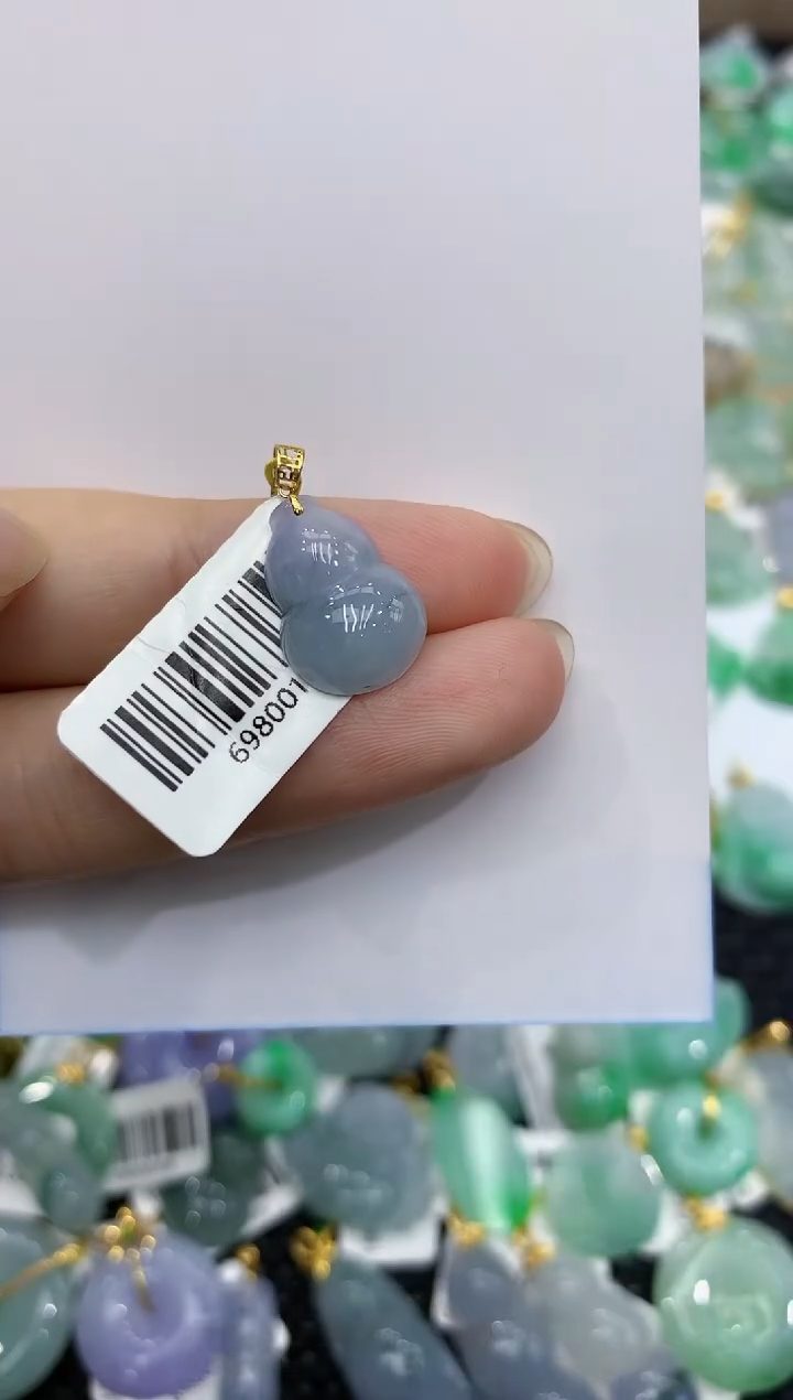 【闪购商品】翡翠颈饰18K金镶嵌8888888888