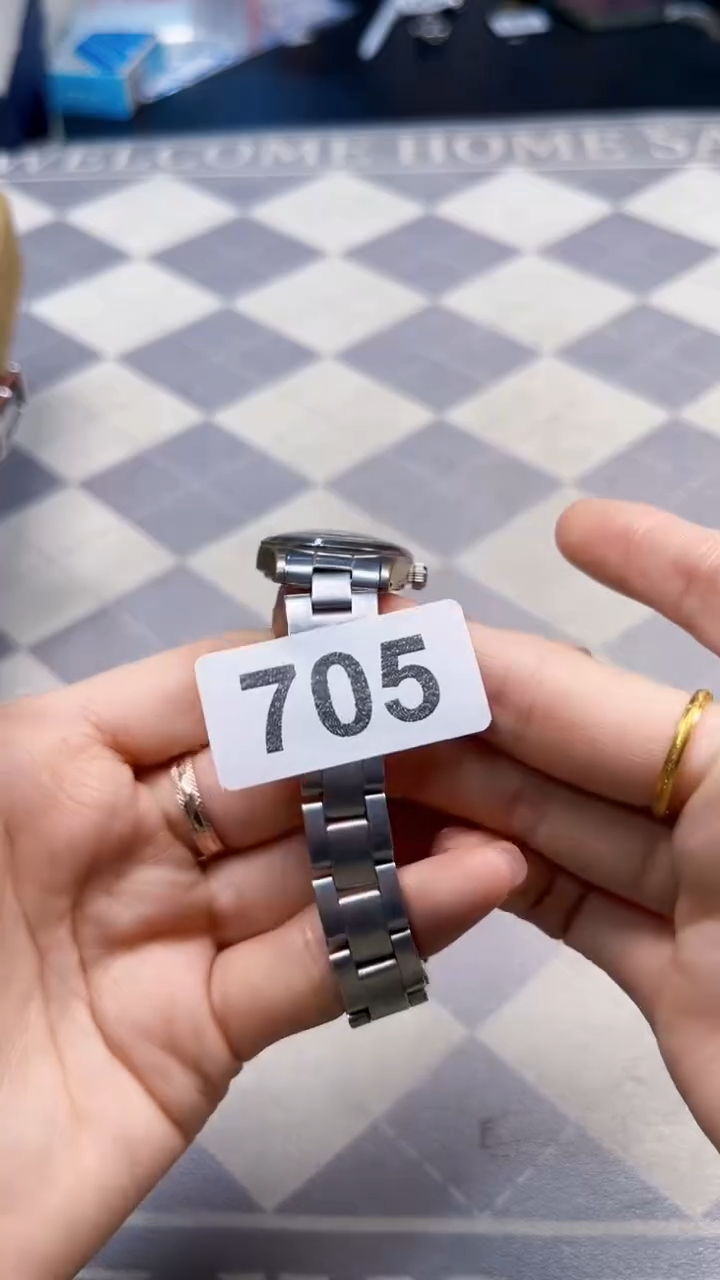 非金属无如图所示时尚饰品