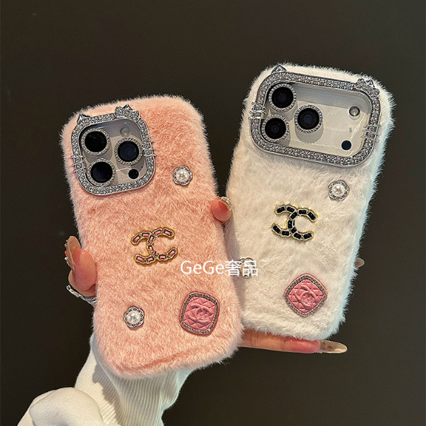 冬季毛绒小香风适用苹果17promax手机壳iphone16/15/14全包13链条