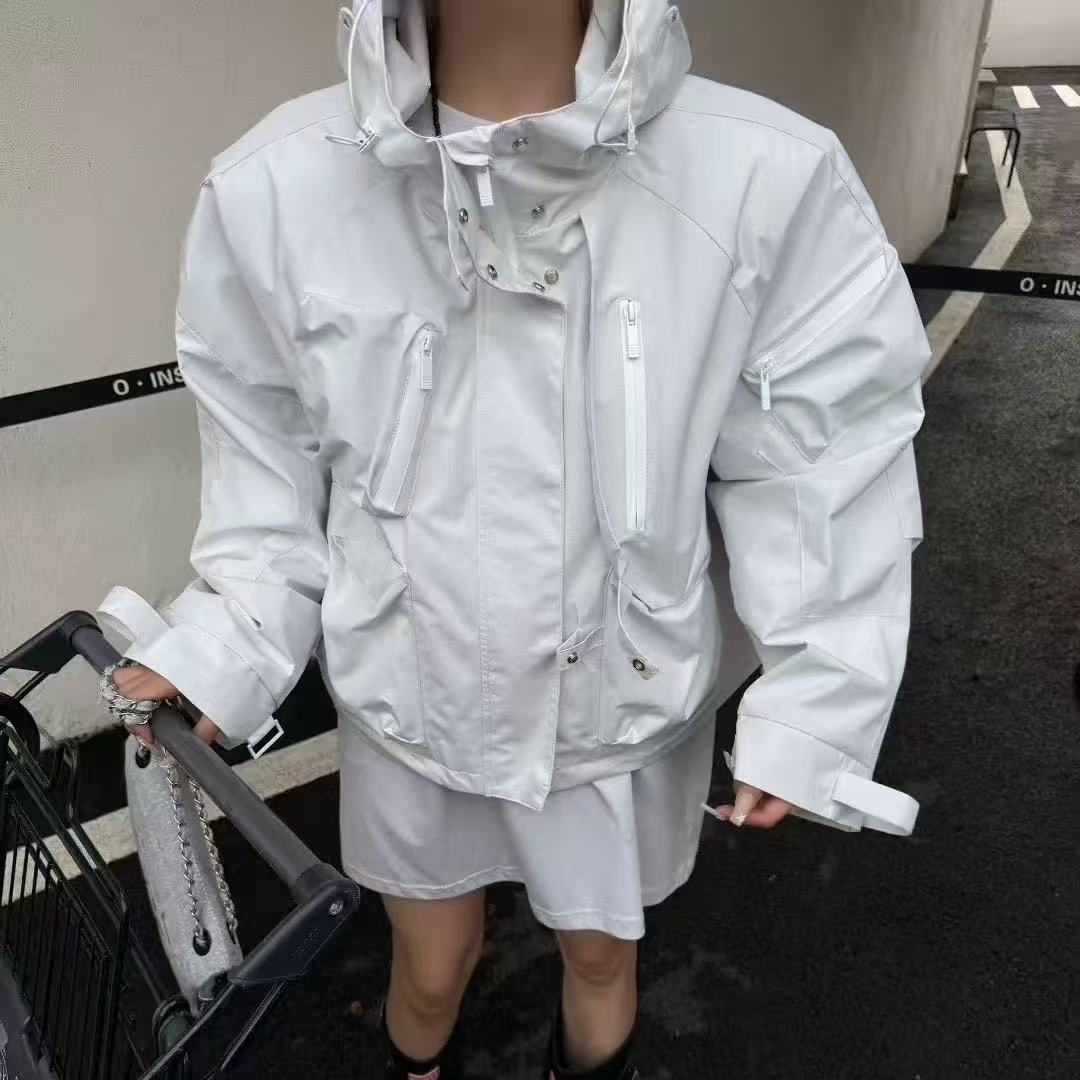 25087·酷酷少女感 WT# 东大门韩标egg酷酷少女感短款冲锋衣外套·