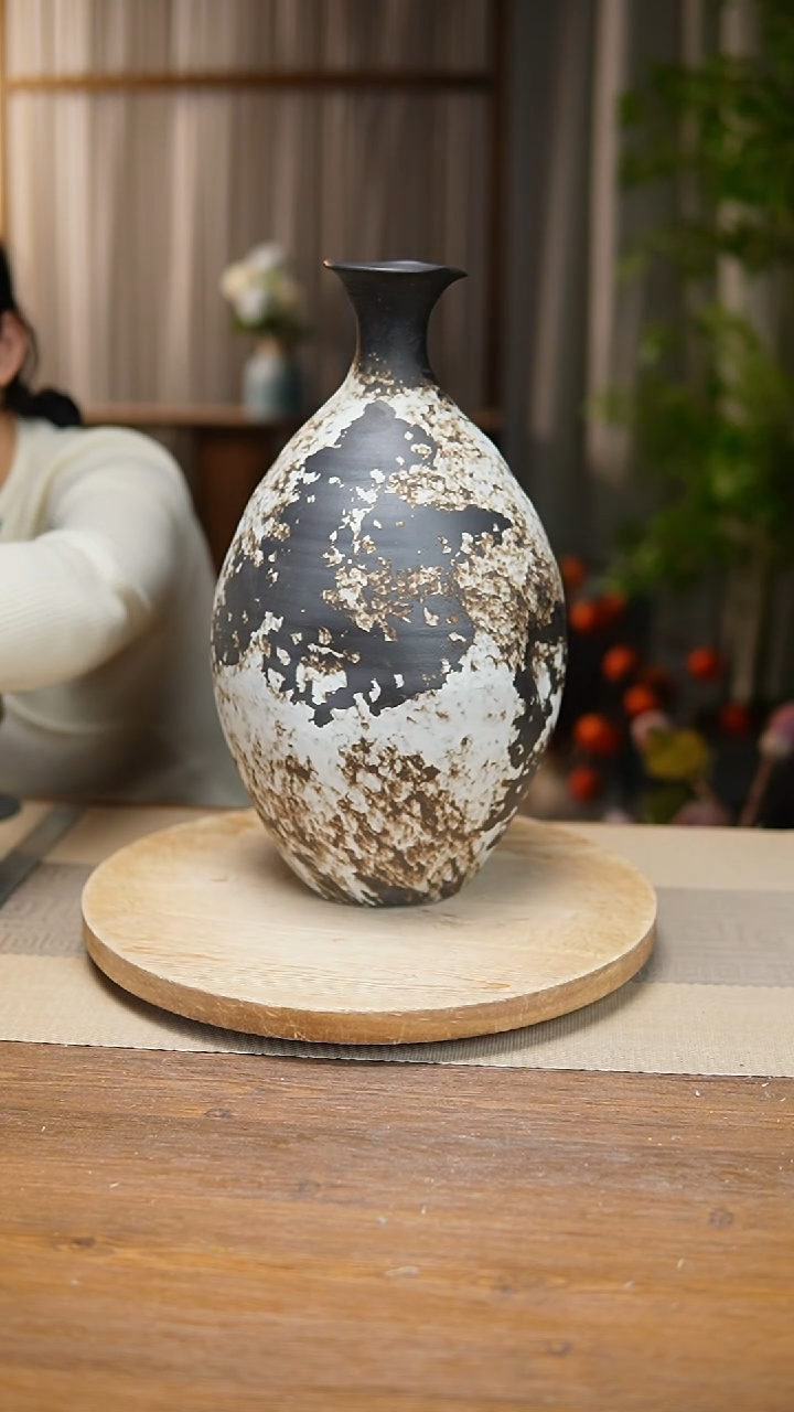 【闪购商品】陶瓷 花器诧寂黑保龄球瓶 