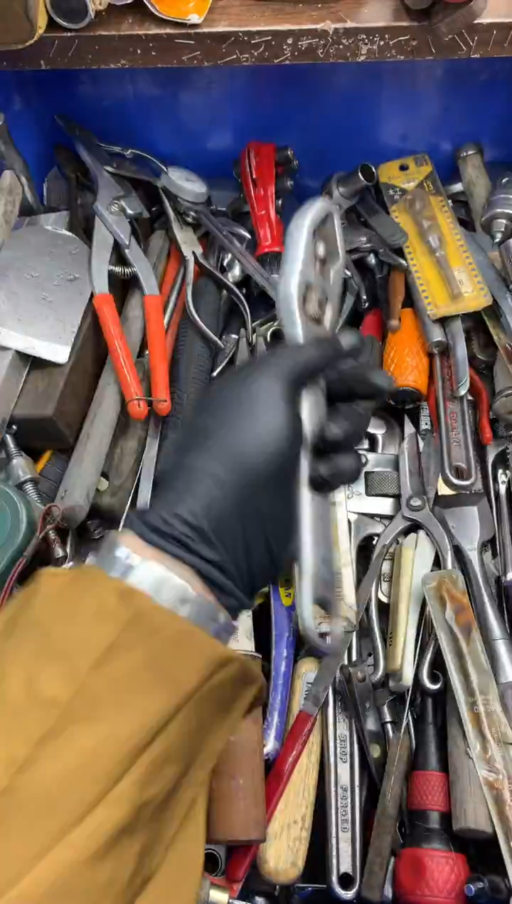 C**.可乐日本工具仓库闪购链接