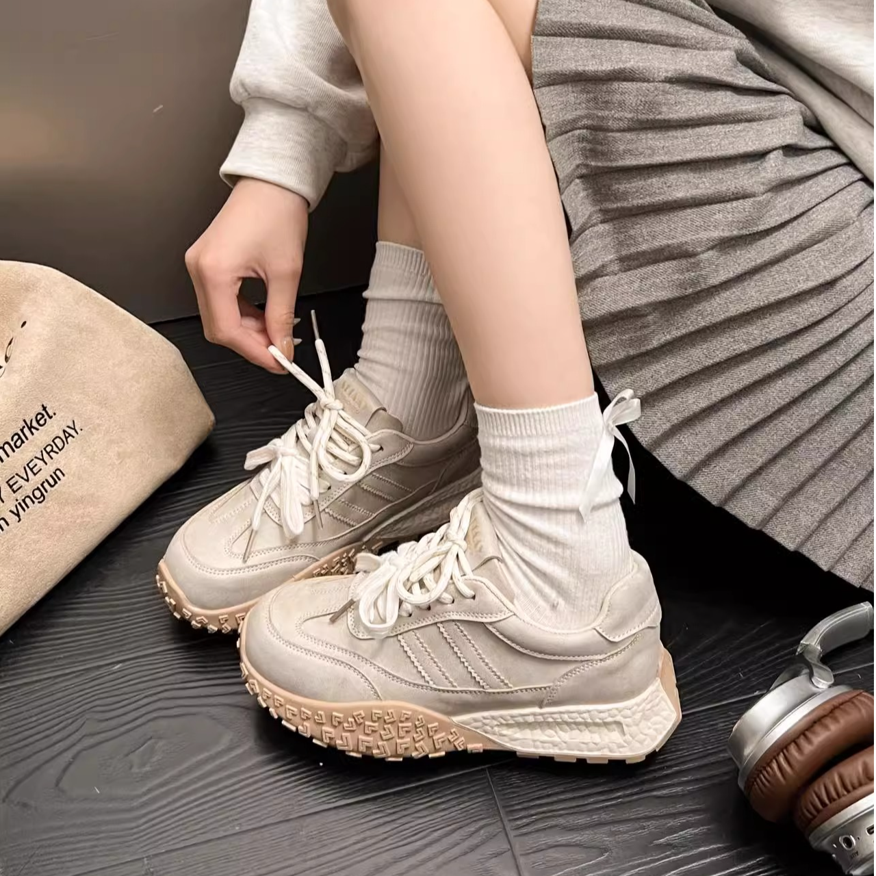 【琉璃R】2025新款女厚底休闲运动鞋女时尚百搭拼色阿甘鞋