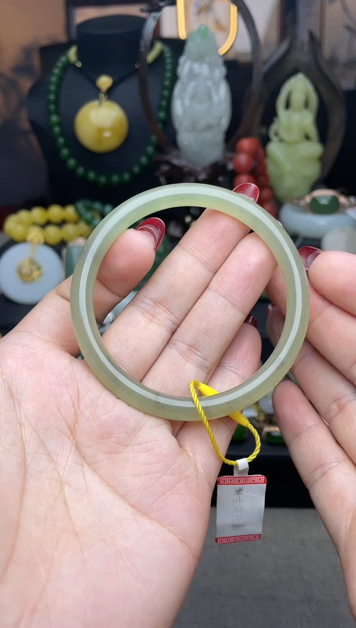 【闪购商品】和田玉手镯未镶嵌手镯