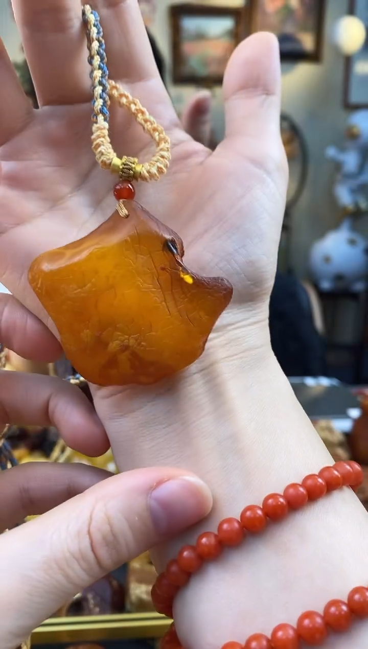 【闪购商品】未镶嵌琥珀颈饰吊坠