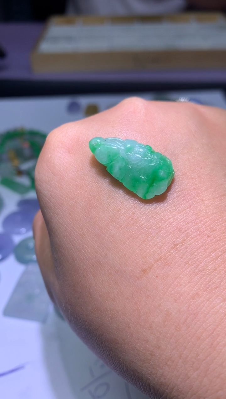 【闪购商品】定制翡翠未镶嵌毛货