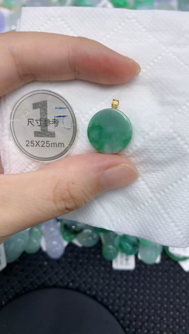 颈饰未镶嵌翡翠1111111