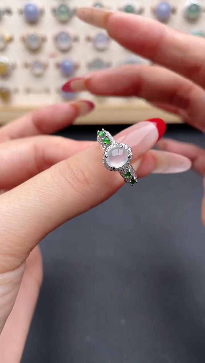 【闪购商品】翡翠戒指银S925镶嵌一物一证一礼盒