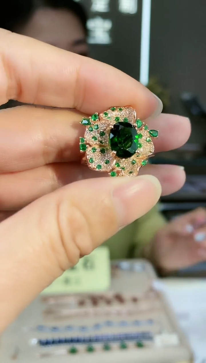 【闪购商品】透辉石手饰银S925镶嵌手饰