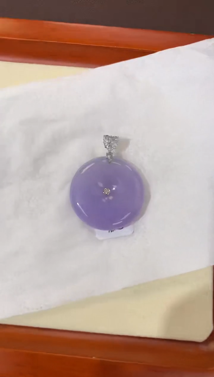 【闪购商品】翡翠颈饰18K金镶嵌天然缅甸a货翡翠