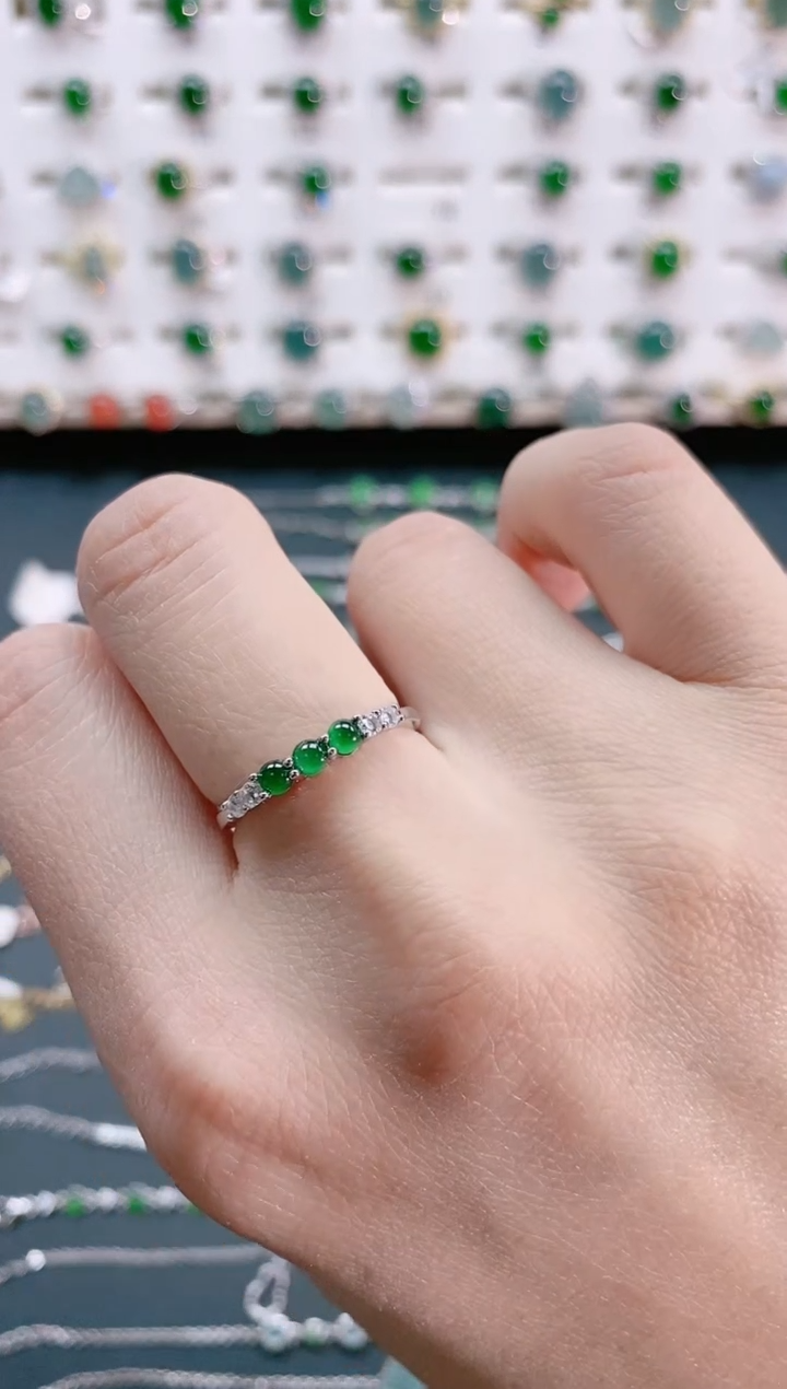 【闪购商品】翡翠戒指银S925镶嵌天然翡翠