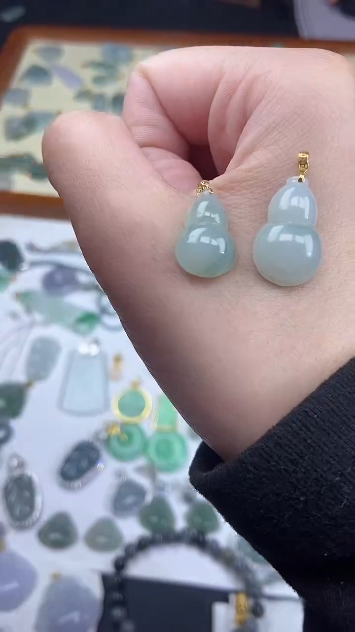 【闪购商品】翡翠吊坠(不含链)未镶嵌天然A货翡翠-吊坠