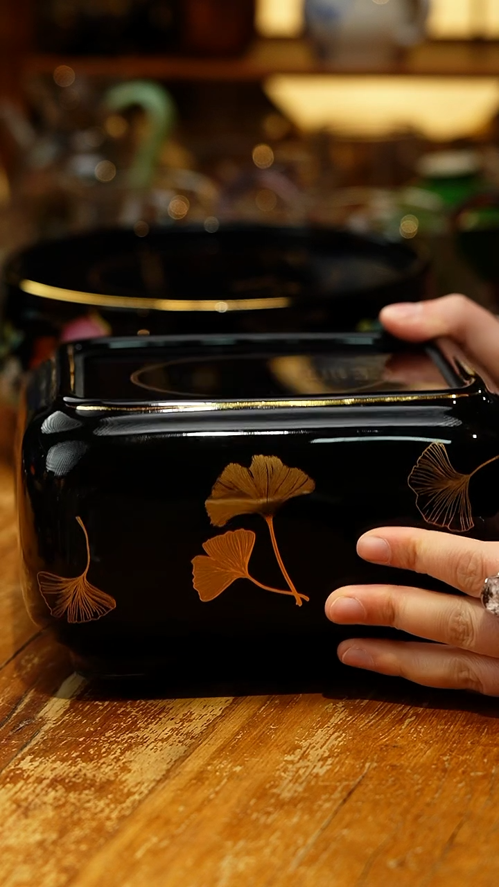 【闪购商品】莺歌烧/四方银杏黑底