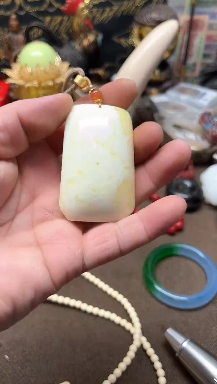 【闪购商品】琥珀裸石未镶嵌主播好物推荐如图