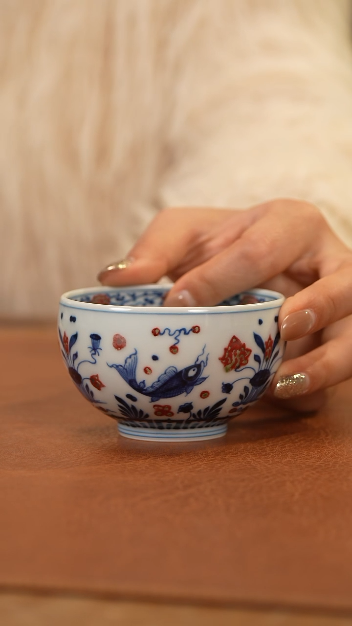 【闪购商品】杯和然窑青花釉里红鱼藻禅定杯